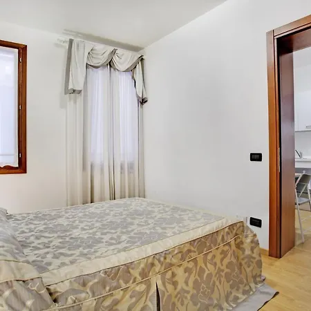 Bricola Biennale Apartments-2